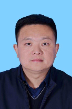 劉華.jpg
