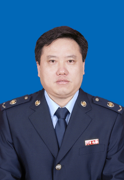 龍志勇個人照（藍底）.jpg