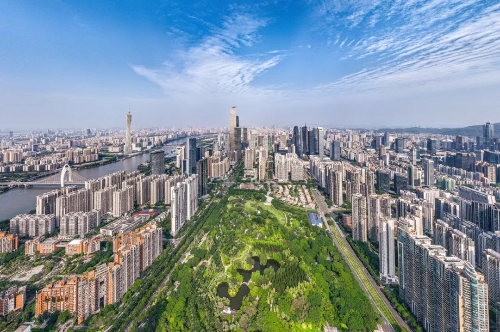 AI潮涌的“天河范式“：基建底座與硬核創(chuàng)新兩手抓