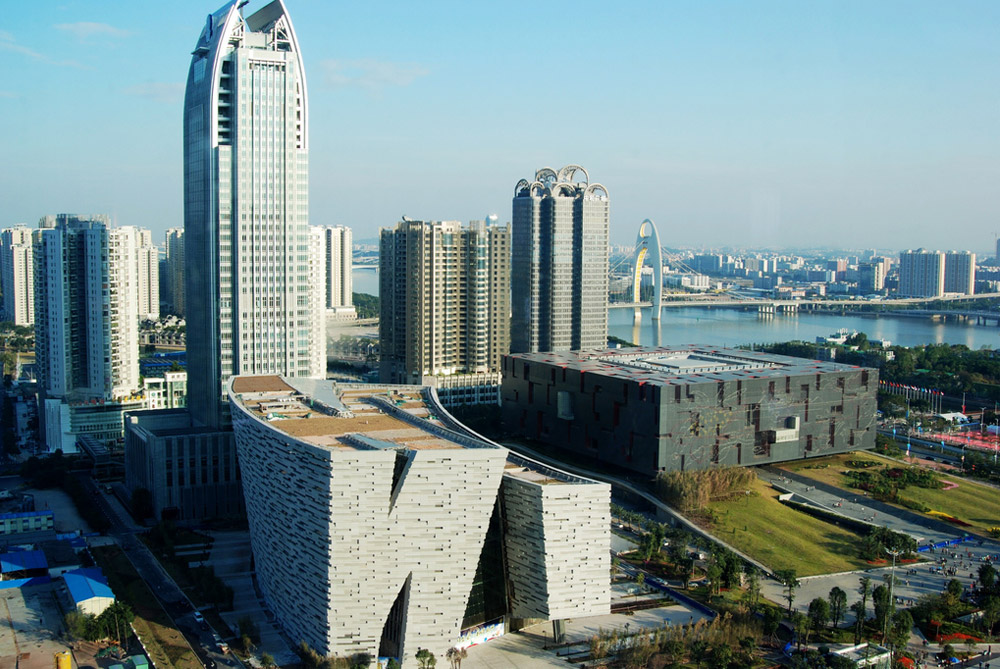 文化新地標(biāo)—廣東省博物館,、廣州圖書館